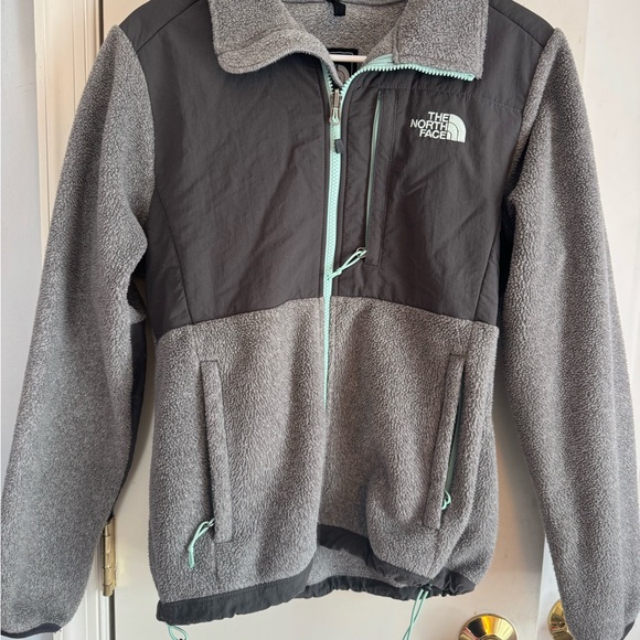 The North Face Jackets & Blazers - The North Face Gray Fleece Jacket with Mint Trim